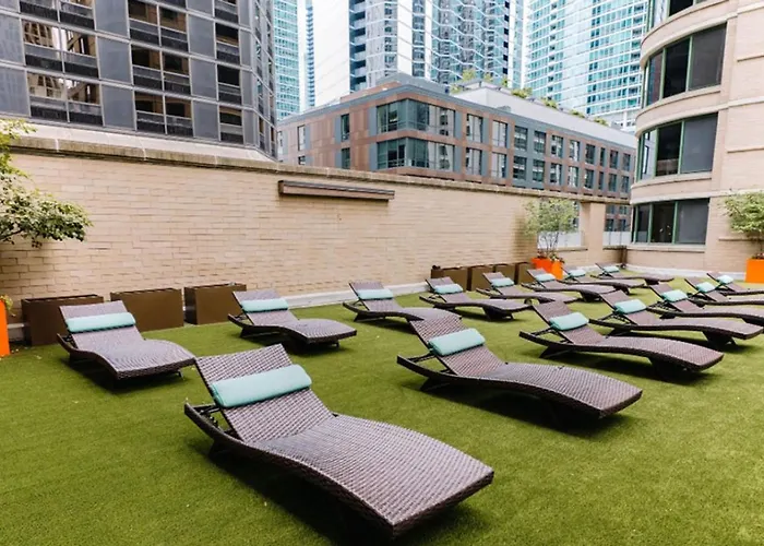 Streeterville 1br W Pool Deck Nr Park Chi-585 Apartment Chicago